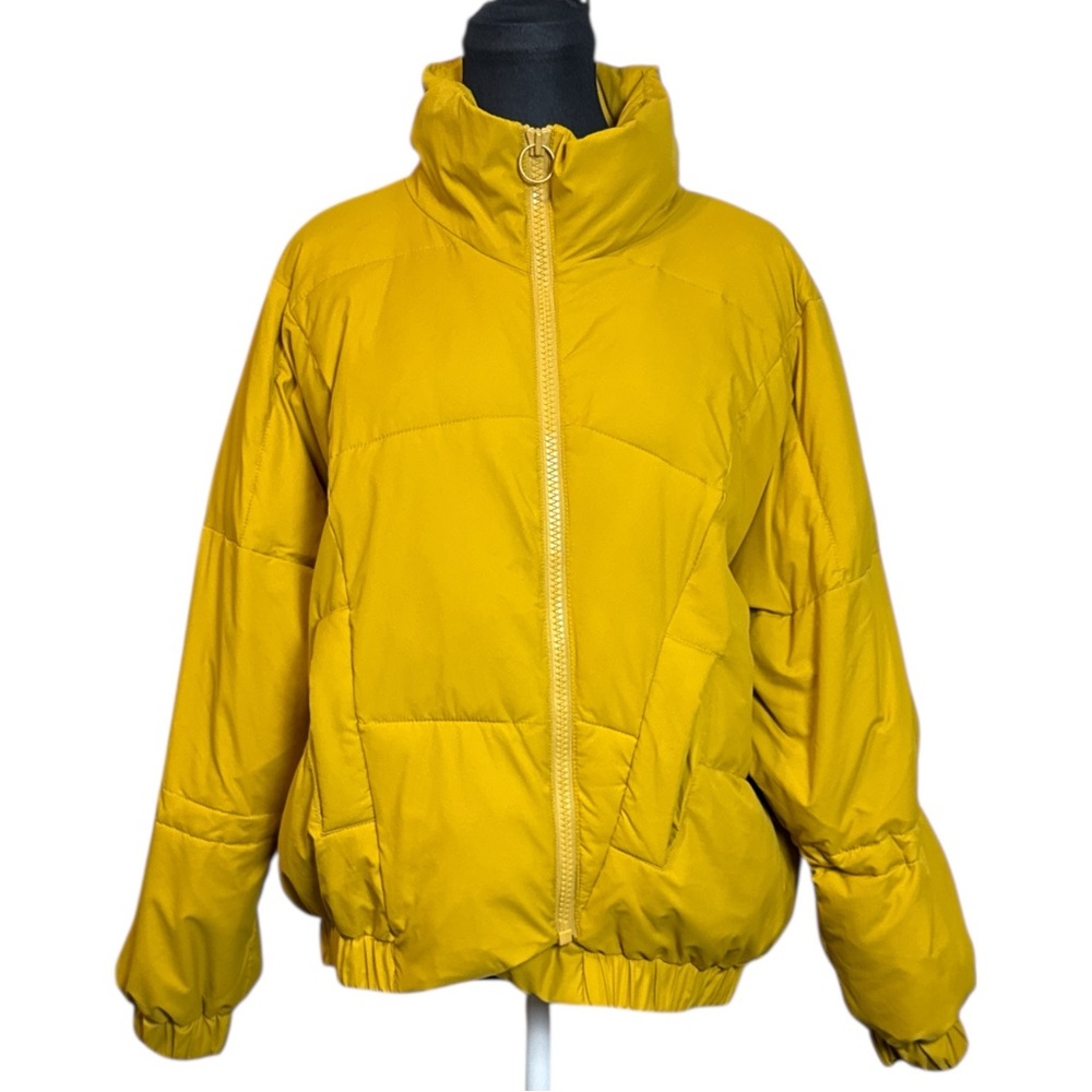 CAbi Women’s XS Acid Yellow Glossy Puffer Jacket Quilted High Collar Zip Up Coat